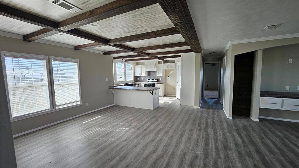 Blanket, TX 76432,5908 E County Road 321