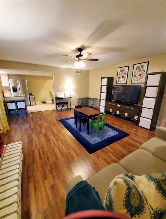 Carrollton, TX 75007,2104 Victoria Road