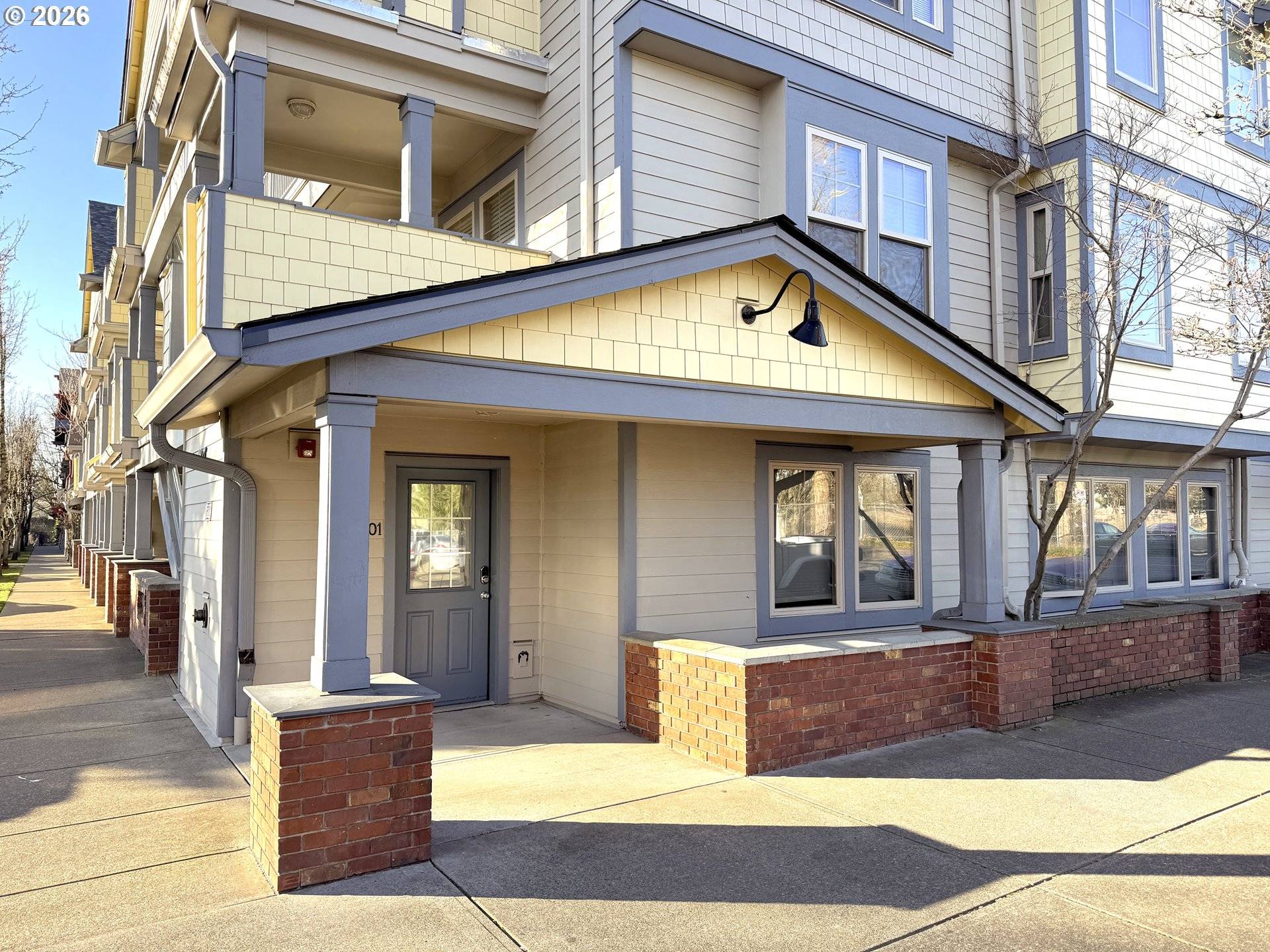 Portland, OR 97220,9837 NE IRVING ST #301