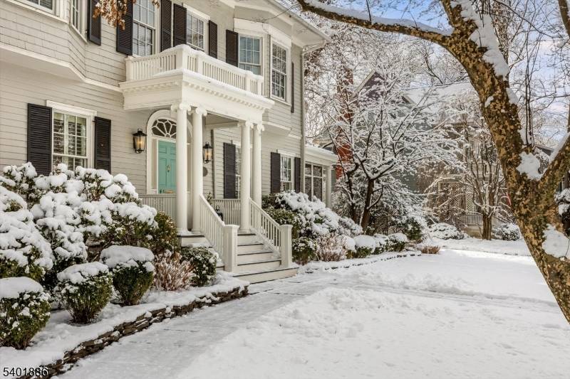 Glen Ridge Boro Twp., NJ 07028,19 Hamilton Rd