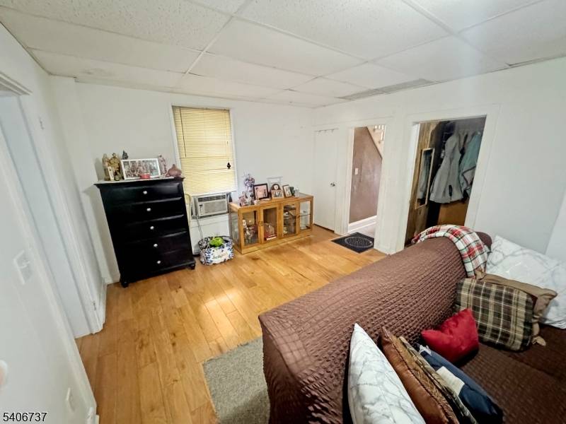 113 Kansas St, Hackensack City, NJ 07601