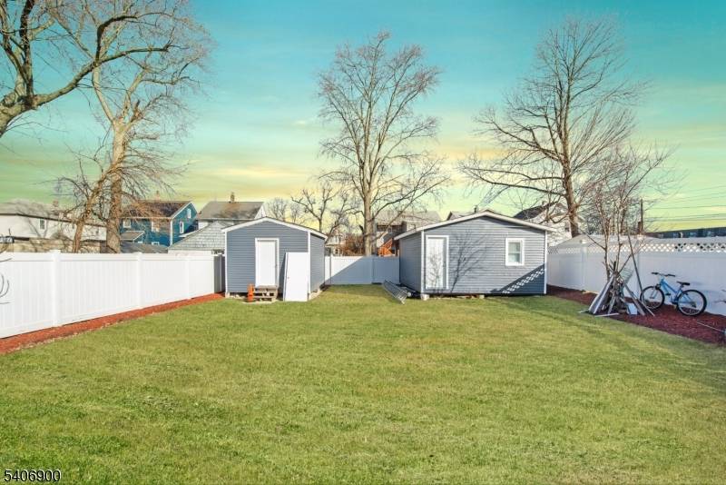 Hackensack City, NJ 07601,168 Clay St