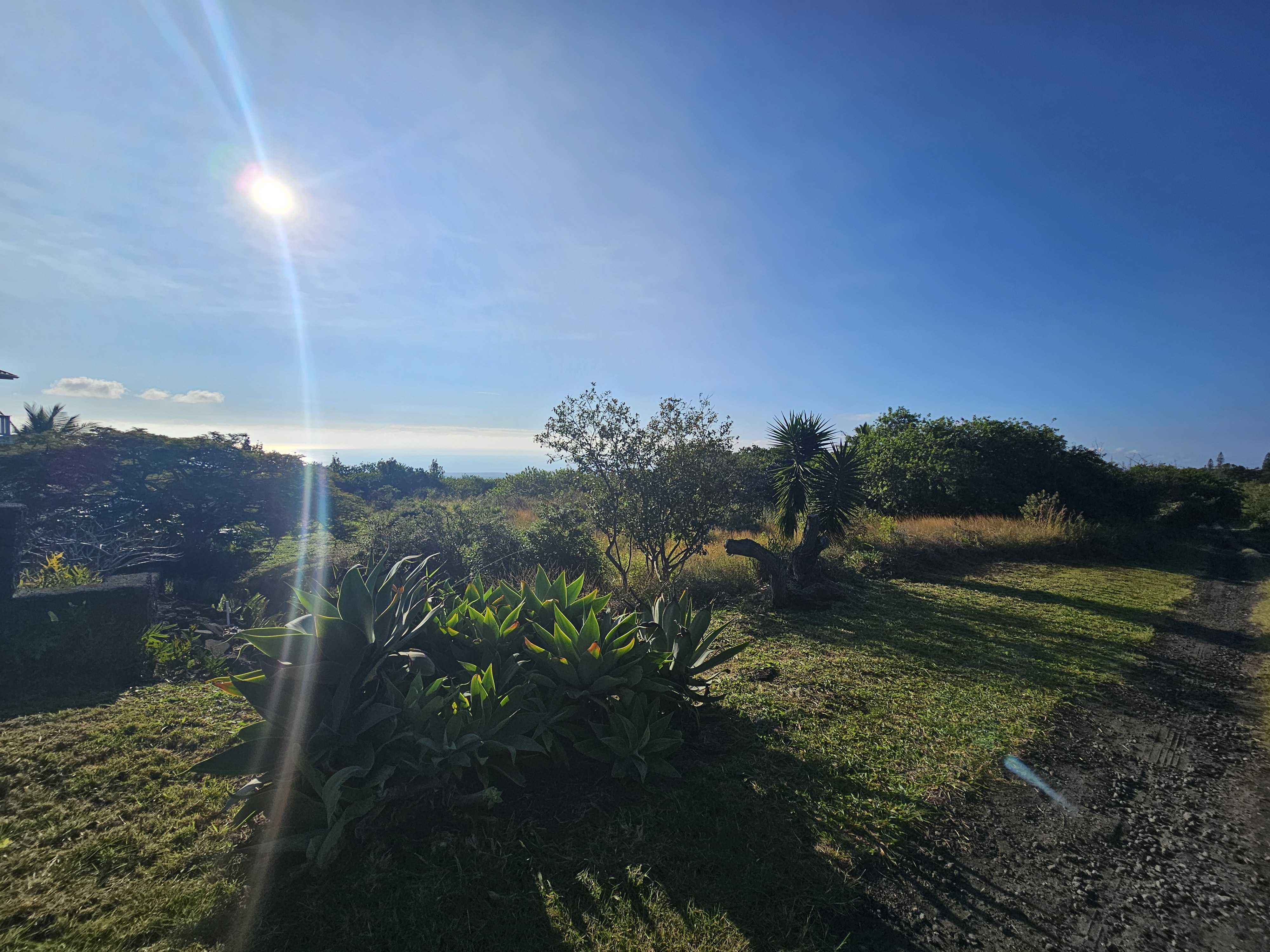 94-6587 LEWA LANI ST, Naalehu, HI 96772