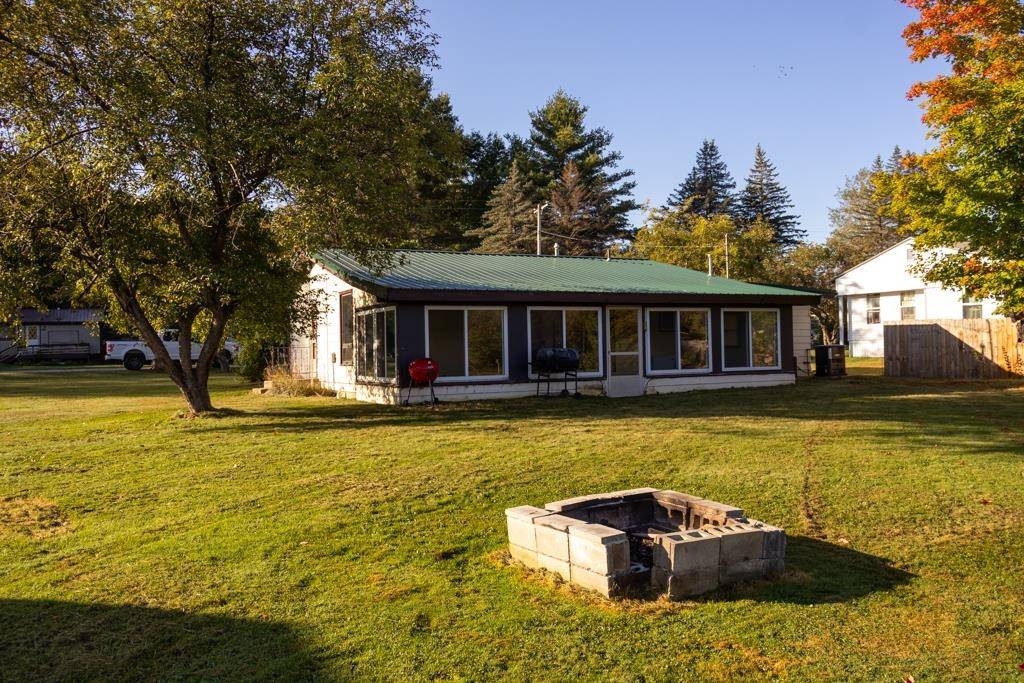 Barryton, MI 49305,121 Haddix BLVD