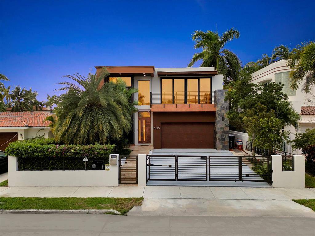 Fort Lauderdale, FL 33301,609 Poinciana Dr