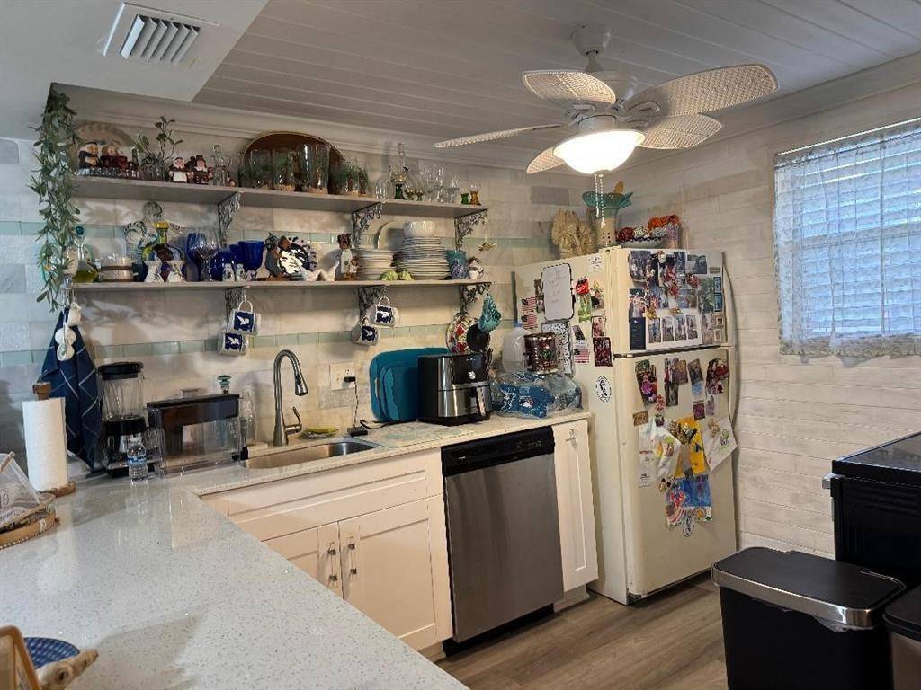 Margate, FL 33063,3241 Holiday Springs Blvd #108