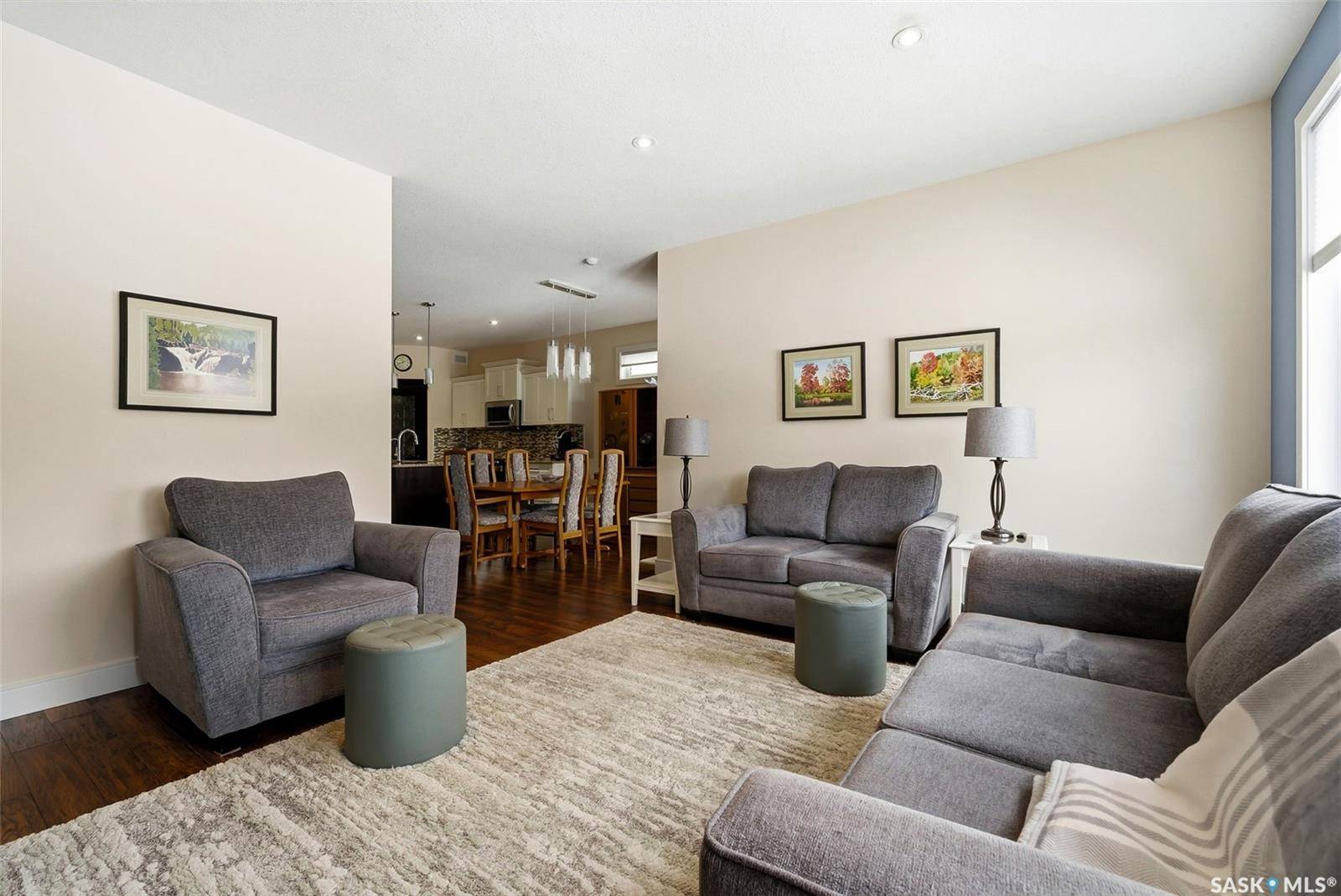 White City, SK S4L 0C1,41 Lott ROAD #E