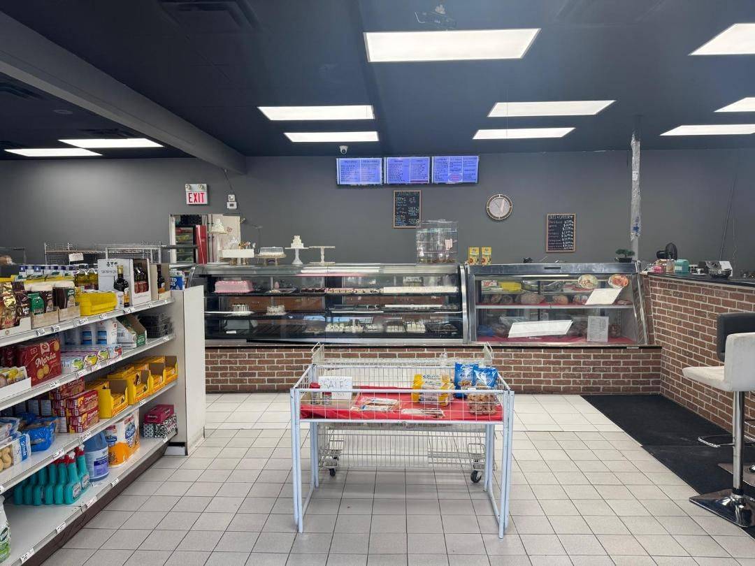 Mississauga, ON L4T 3Z9,4025 Brandon Gate DR N #4