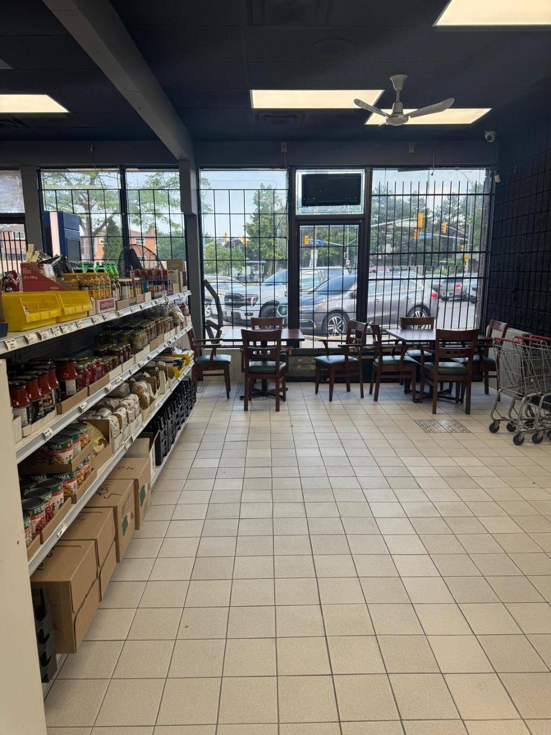 Mississauga, ON L4T 3Z9,4025 Brandon Gate DR N #4