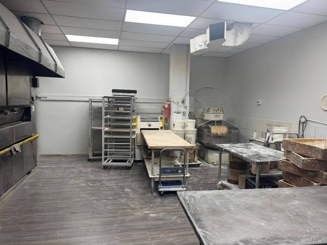 Mississauga, ON L4T 3Z9,4025 Brandon Gate DR N #4