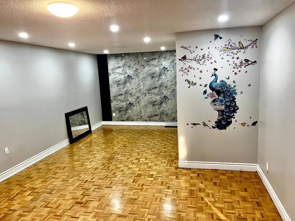 Mississauga, ON L4T 3P9,7736 Wildfern DR