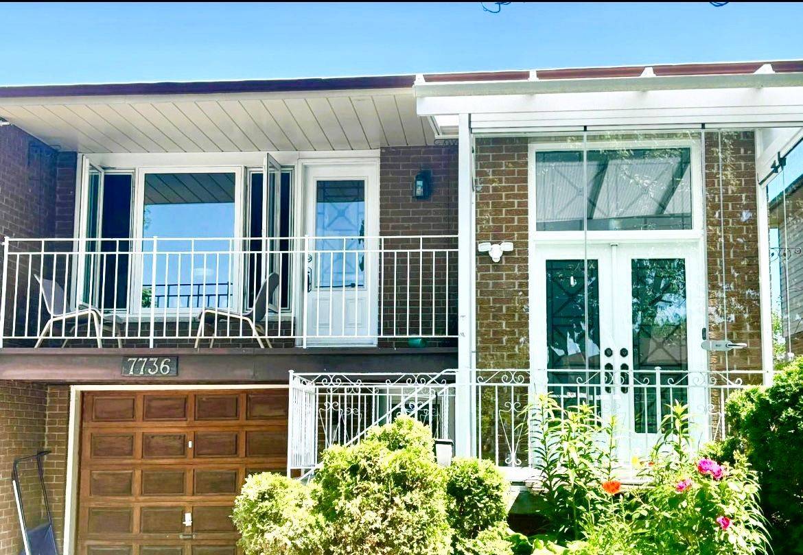 Mississauga, ON L4T 3P9,7736 Wildfern DR