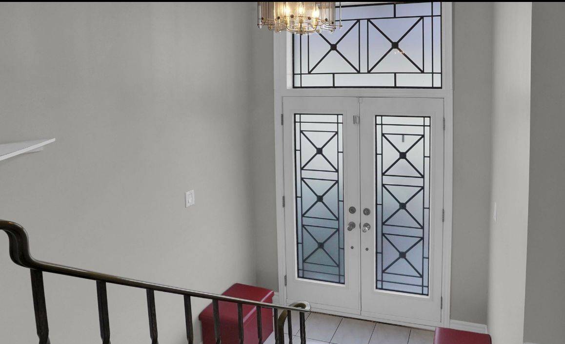 Mississauga, ON L4T 3P9,7736 Wildfern DR