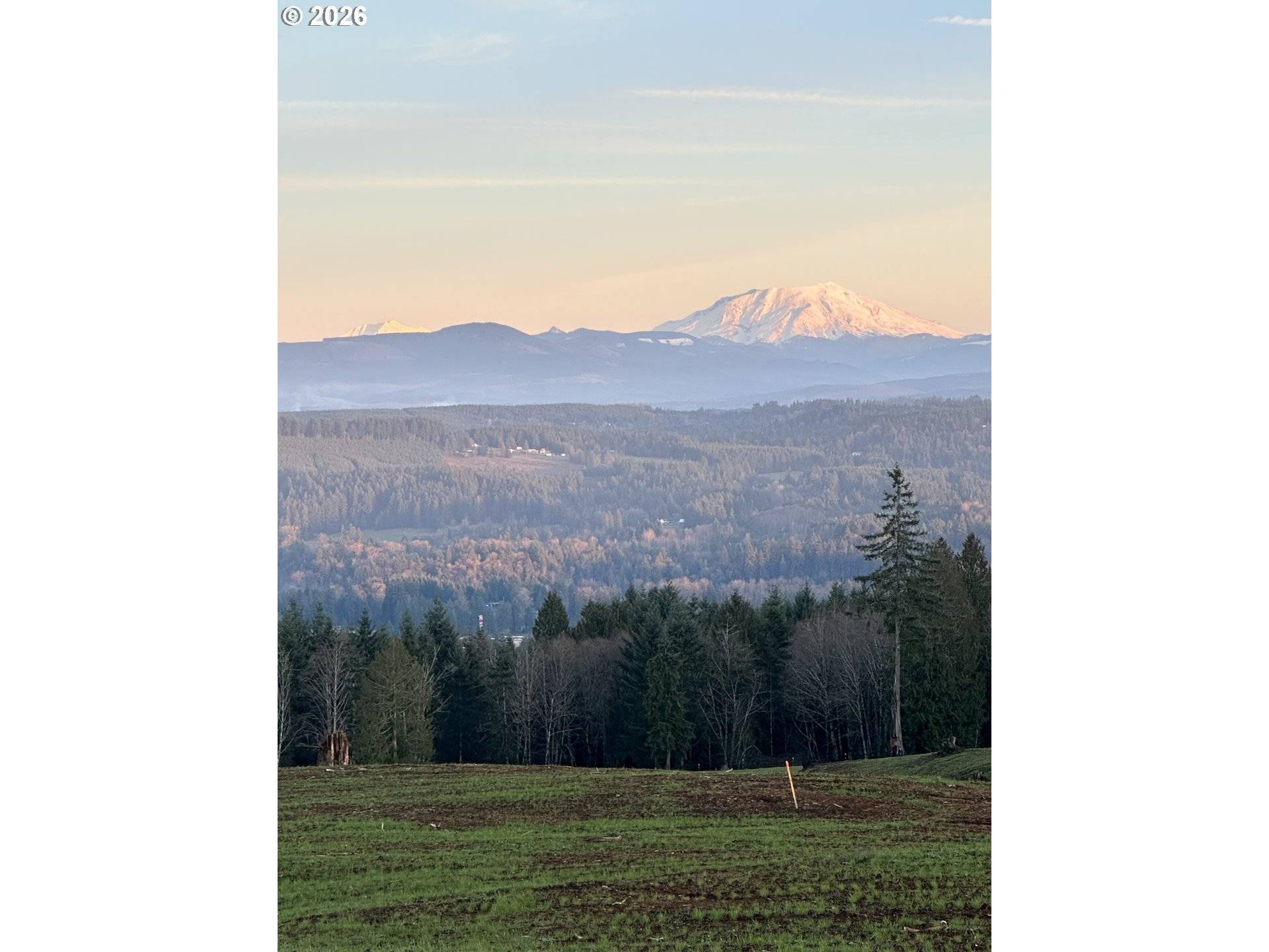 212 Suncrest DR #1, Castle Rock, WA 98611