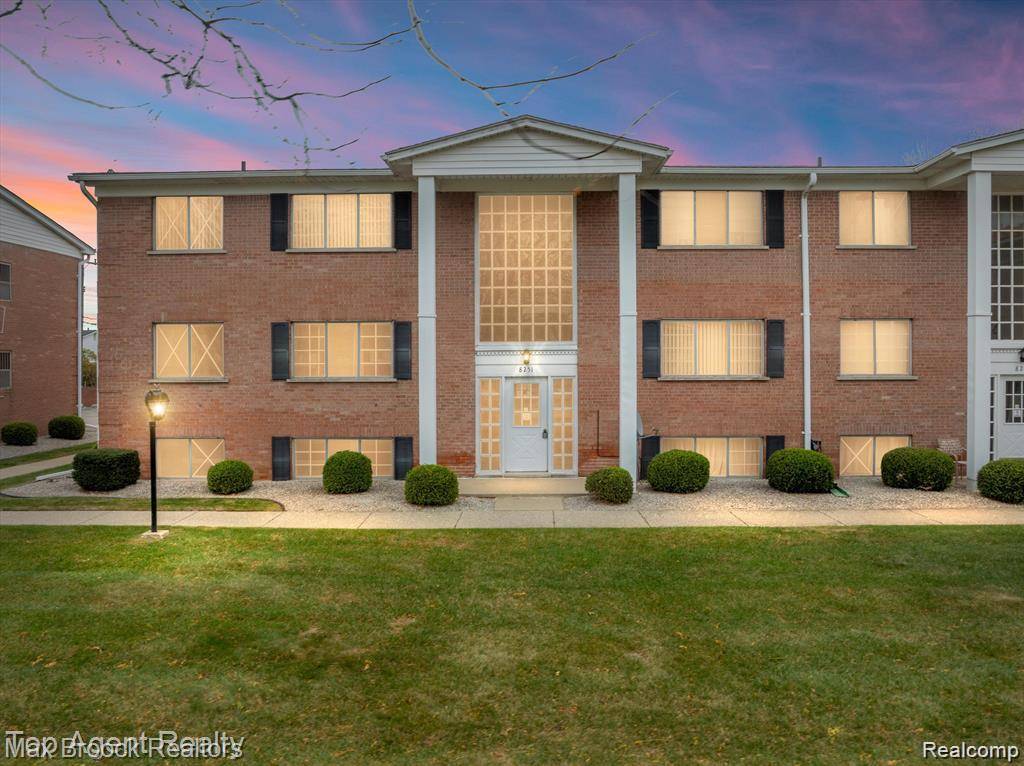 Sterling Heights, MI 48312,8251 Denwood DR #G1