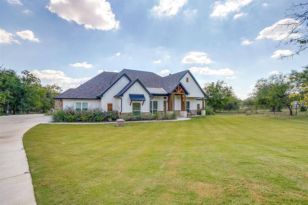 Weatherford, TX 76087,304 Red Roan Road