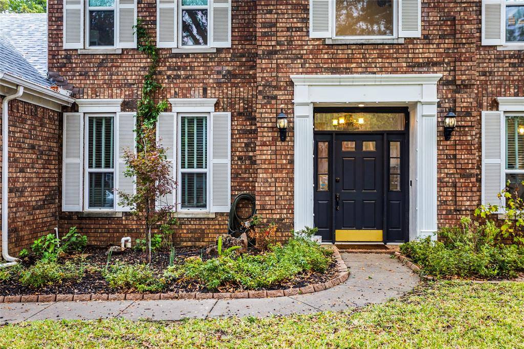 Grapevine, TX 76051,5325 Cambridge Court