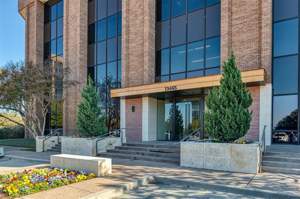 Farmers Branch, TX 75244,13465 Midway Road #204