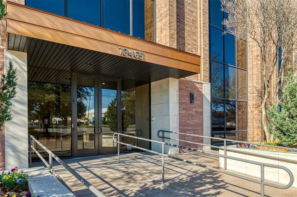 13465 Midway Road #204, Farmers Branch, TX 75244