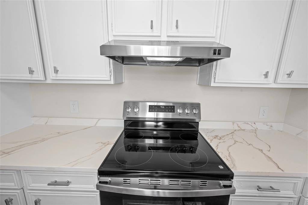 Dallas, TX 75230,10574 High Hollows Drive #265