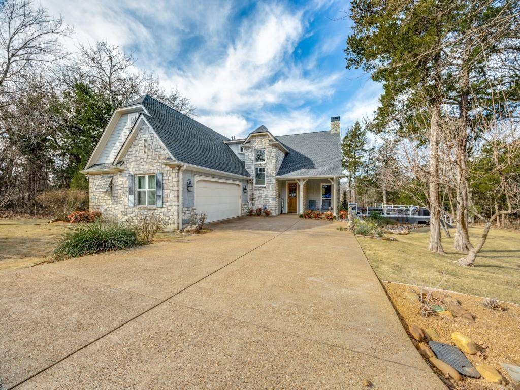 Gordonville, TX 76245,107 Memorial Street