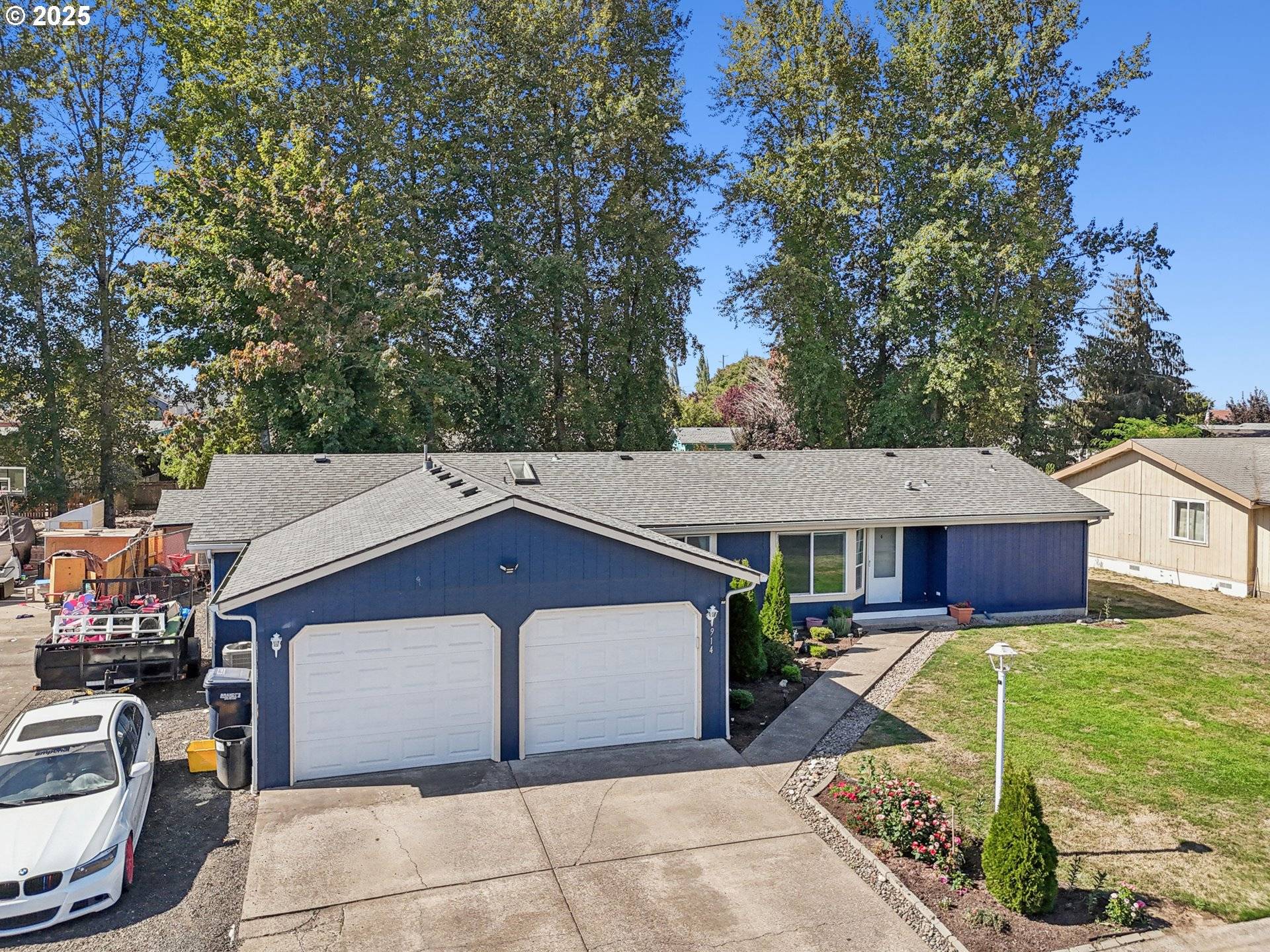 Independence, OR 97351,914 JAMES ST