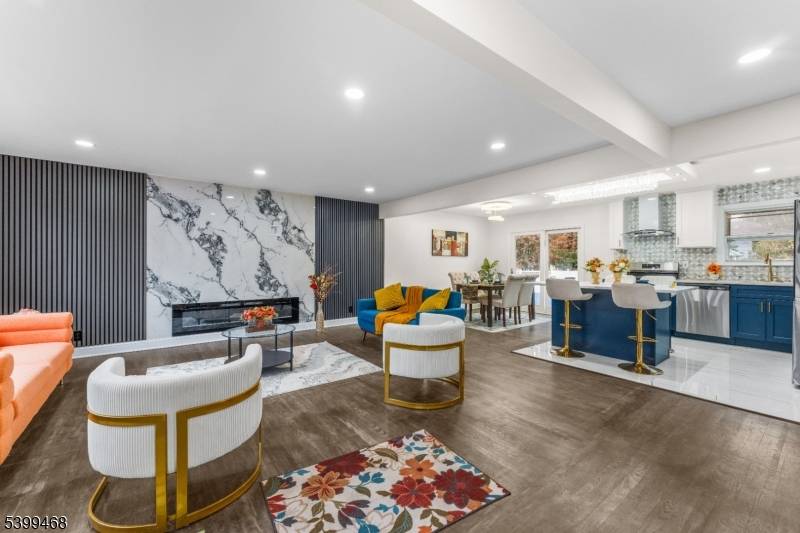 Clifton City, NJ 07013,28 Charles St