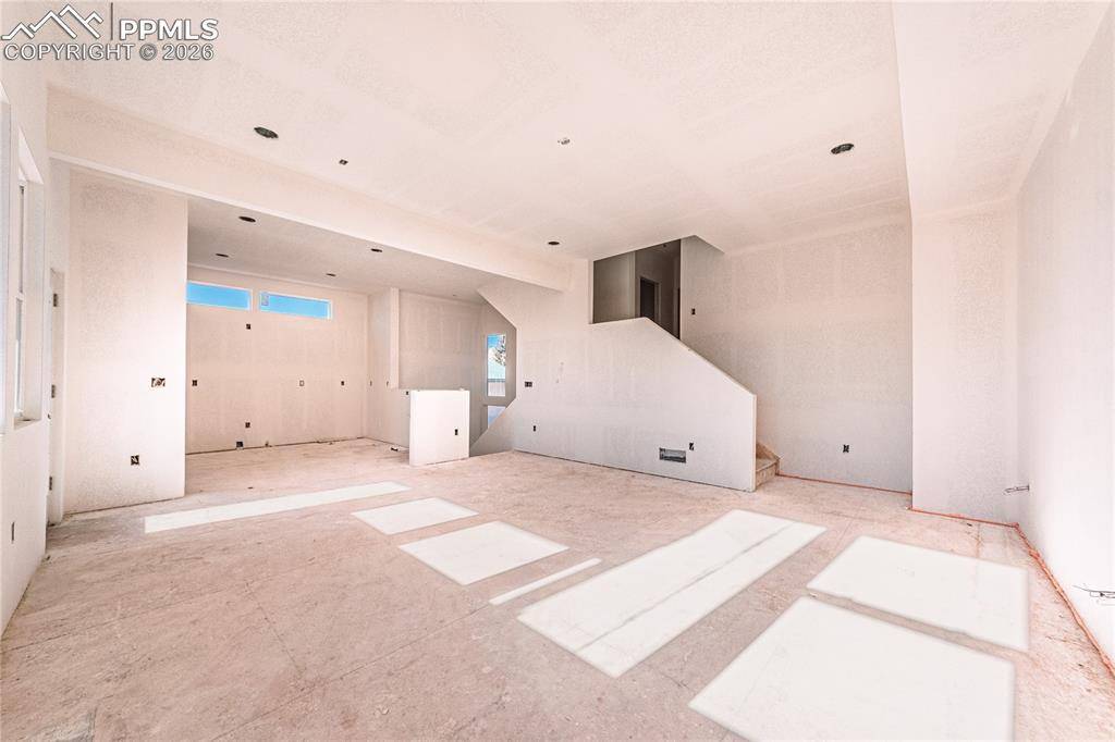 Woodland Park, CO 80863,205 W Henrietta AVE