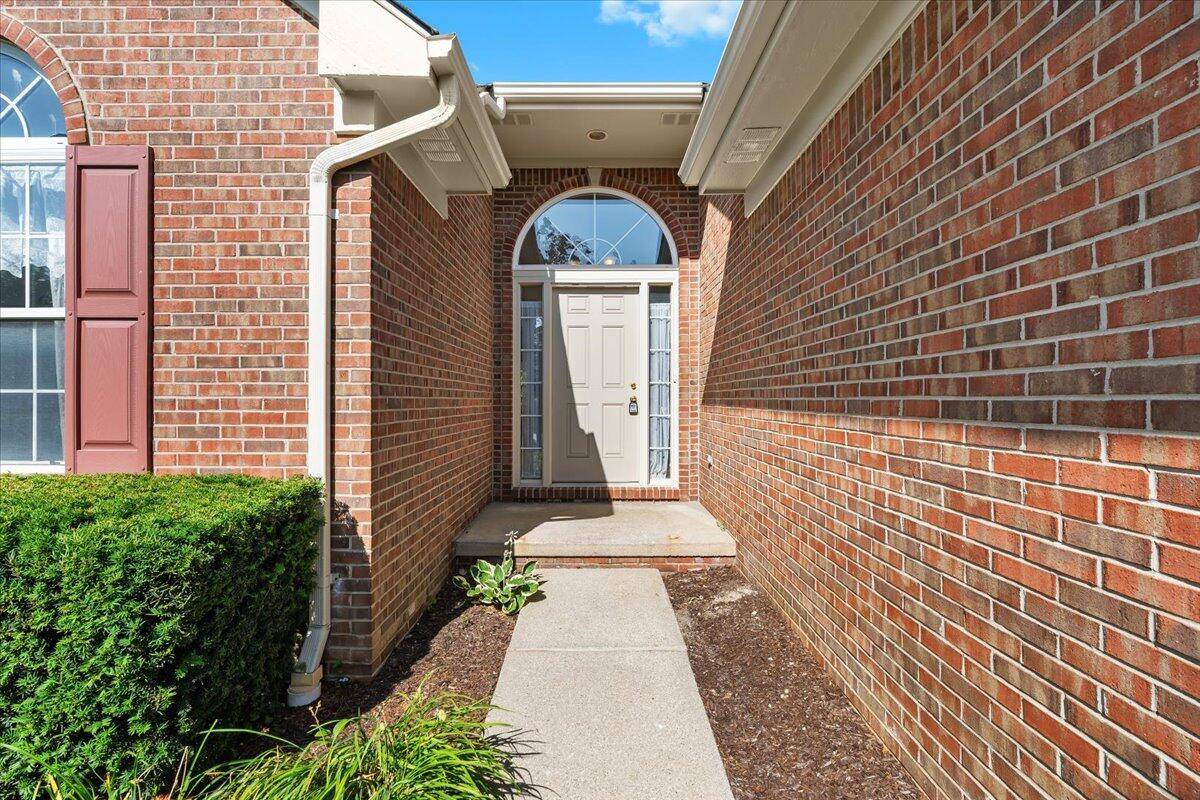 Commerce Twp, MI 48390,462 Woodhaven DR