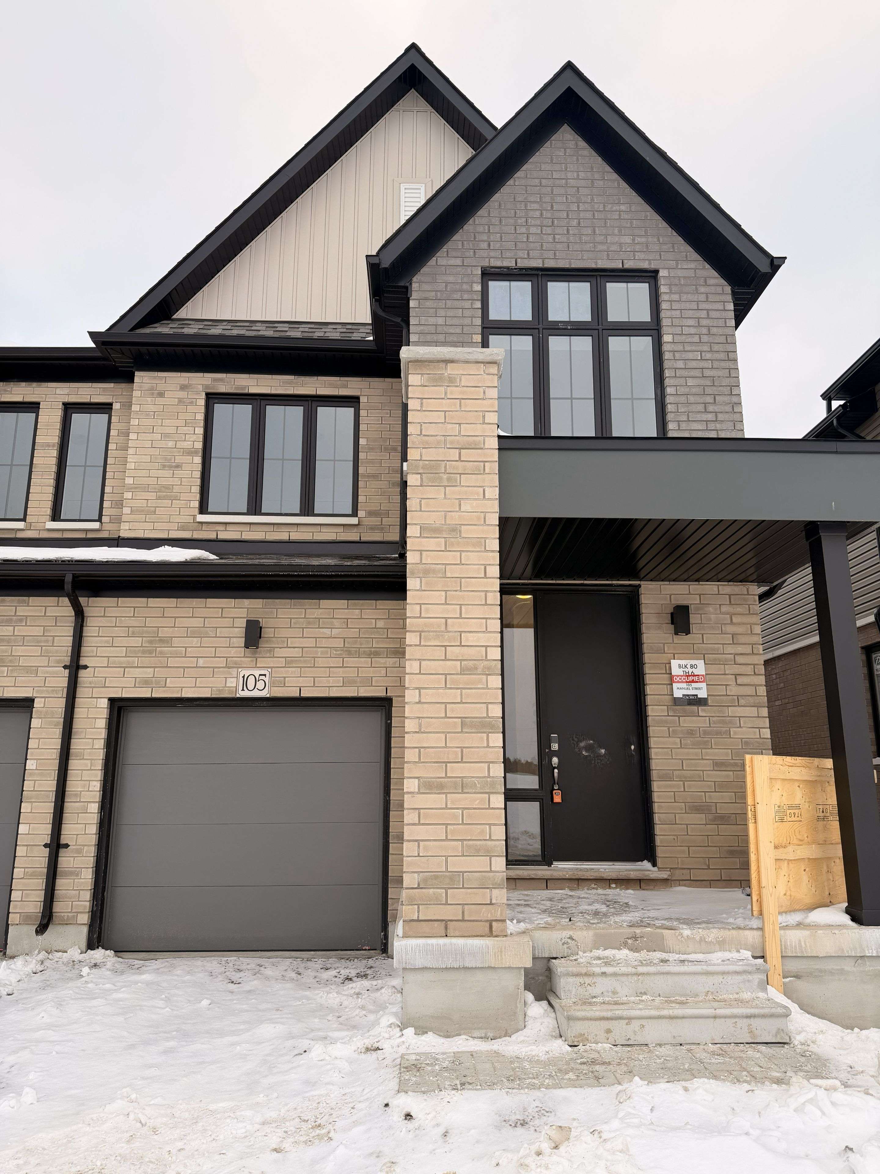 Stratford, ON N5A 0M1,105 Manuel ST