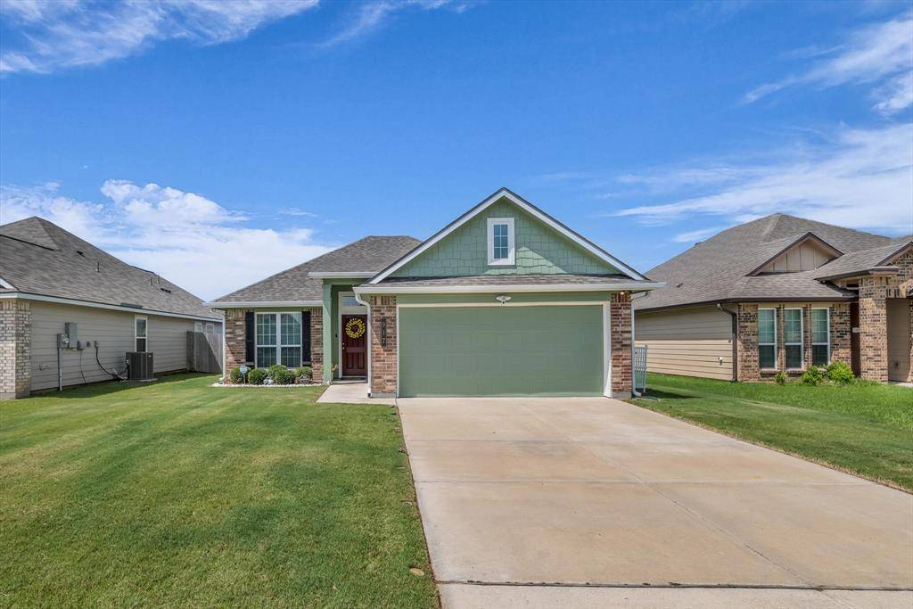 Waco, TX 76705,917 N Fork Ranch Road