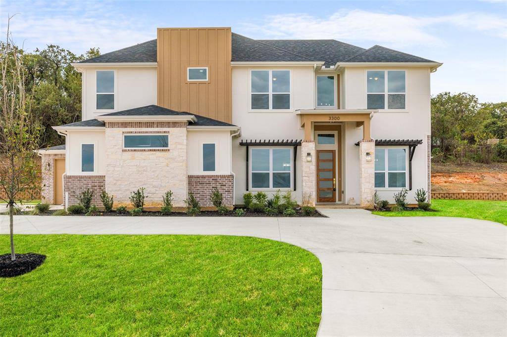 Burleson, TX 76028,3300 Olympia Fields Drive