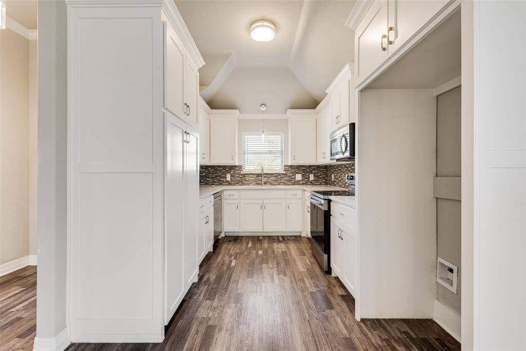 Pilot Point, TX 76258,625 Copenhavr Street