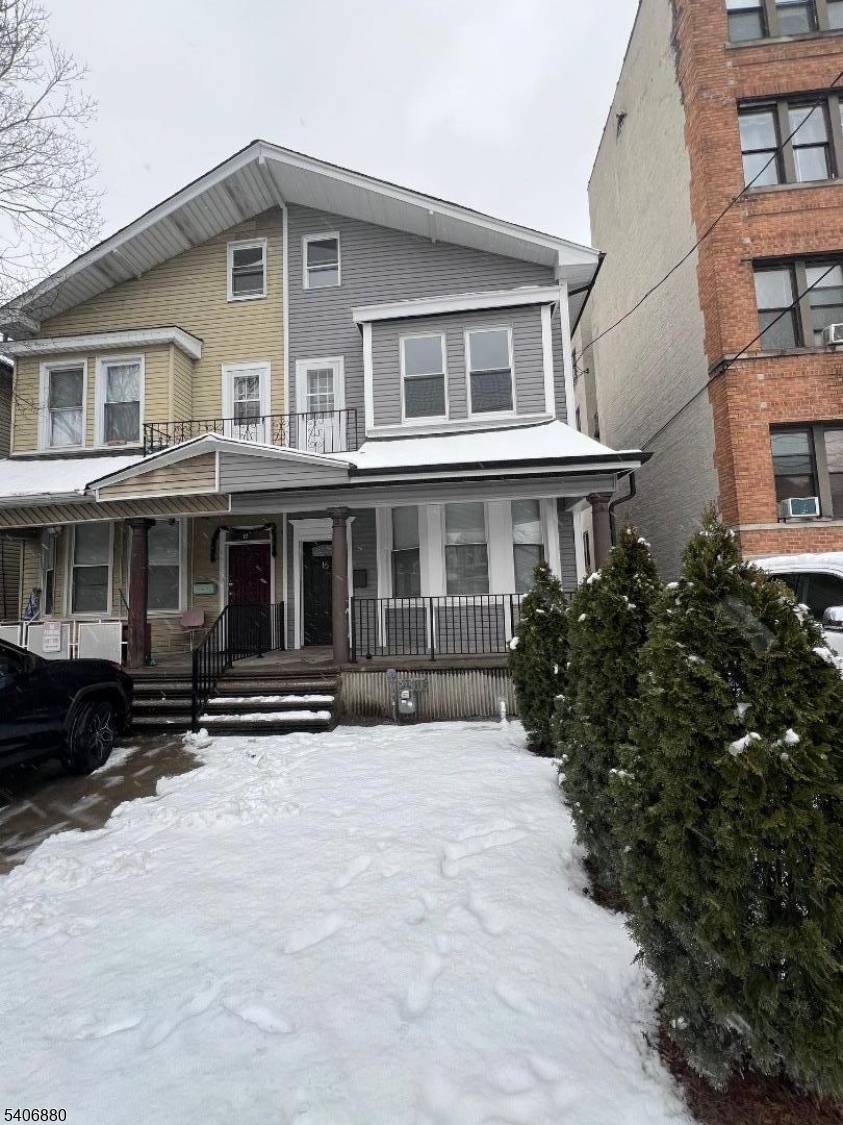 Elizabeth City, NJ 07208,16 Sayre St