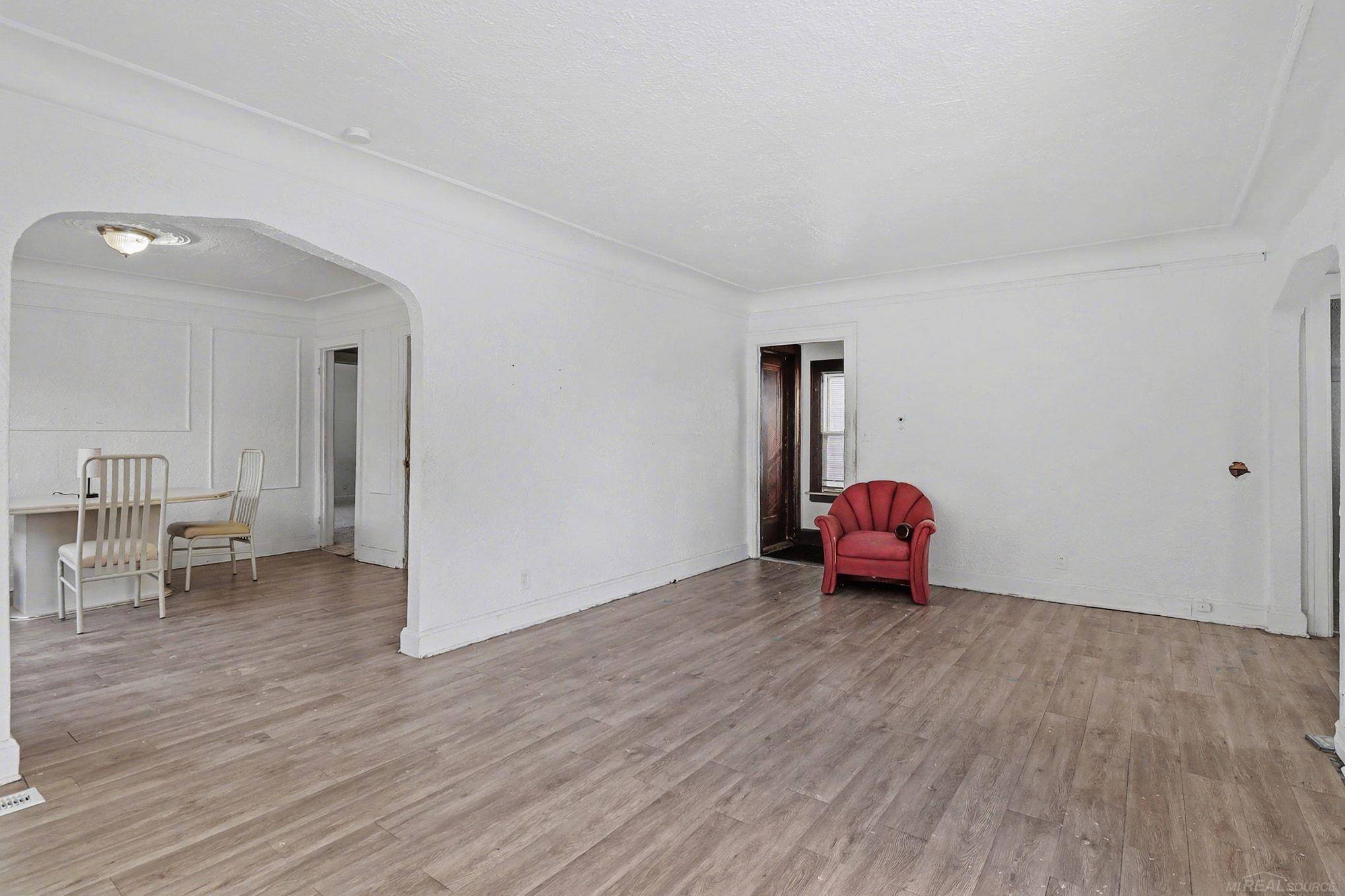 Detroit, MI 48204,10336 W Point ST