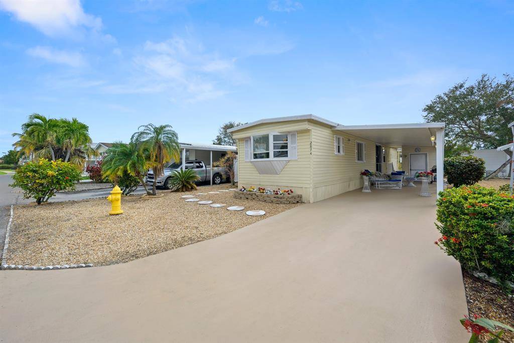 Fort Lauderdale, FL 33312,2874 SW 58th ST