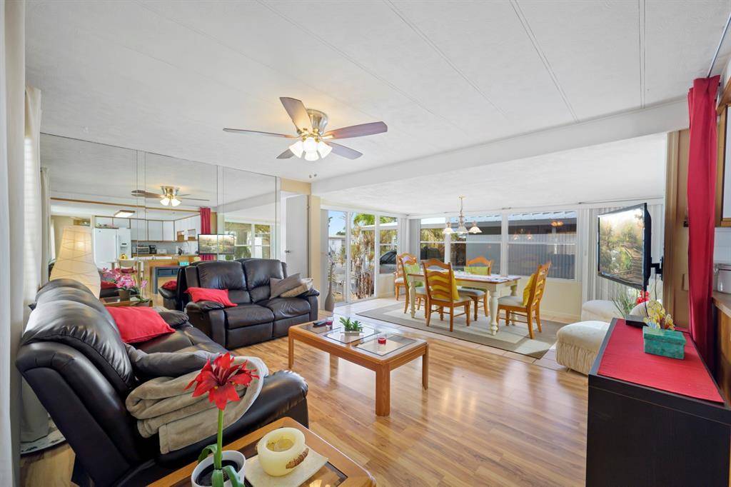 Fort Lauderdale, FL 33312,2874 SW 58th ST