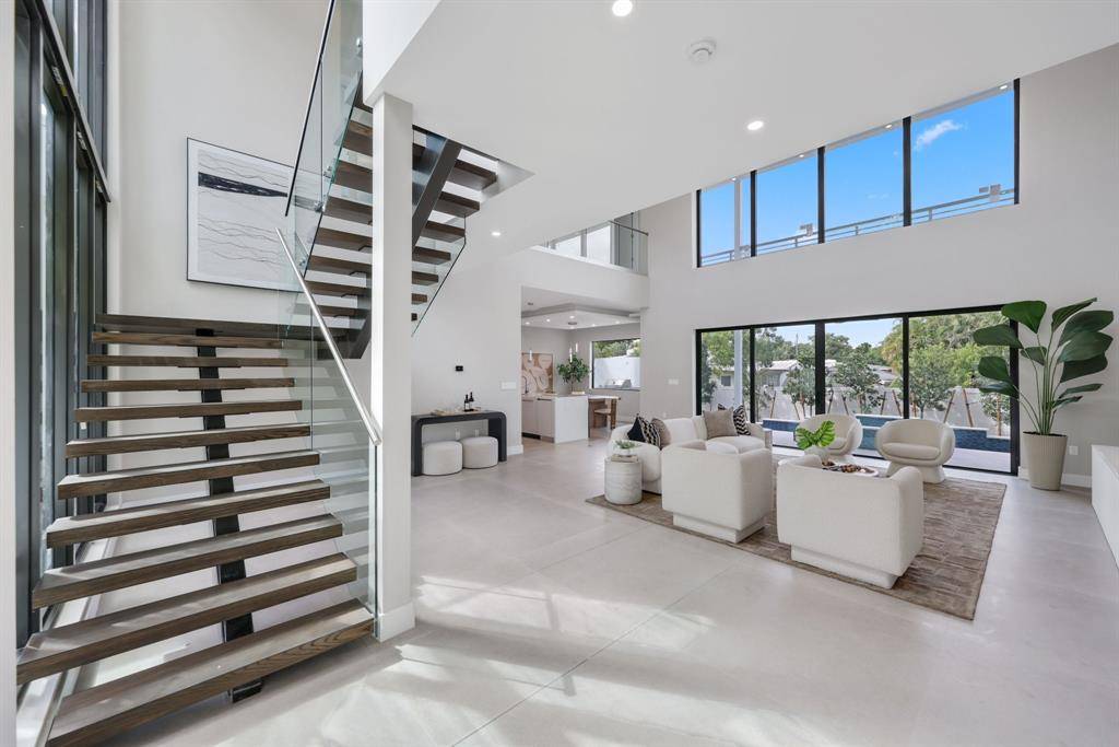 Wilton Manors, FL 33305,2015 NE 4th Ave