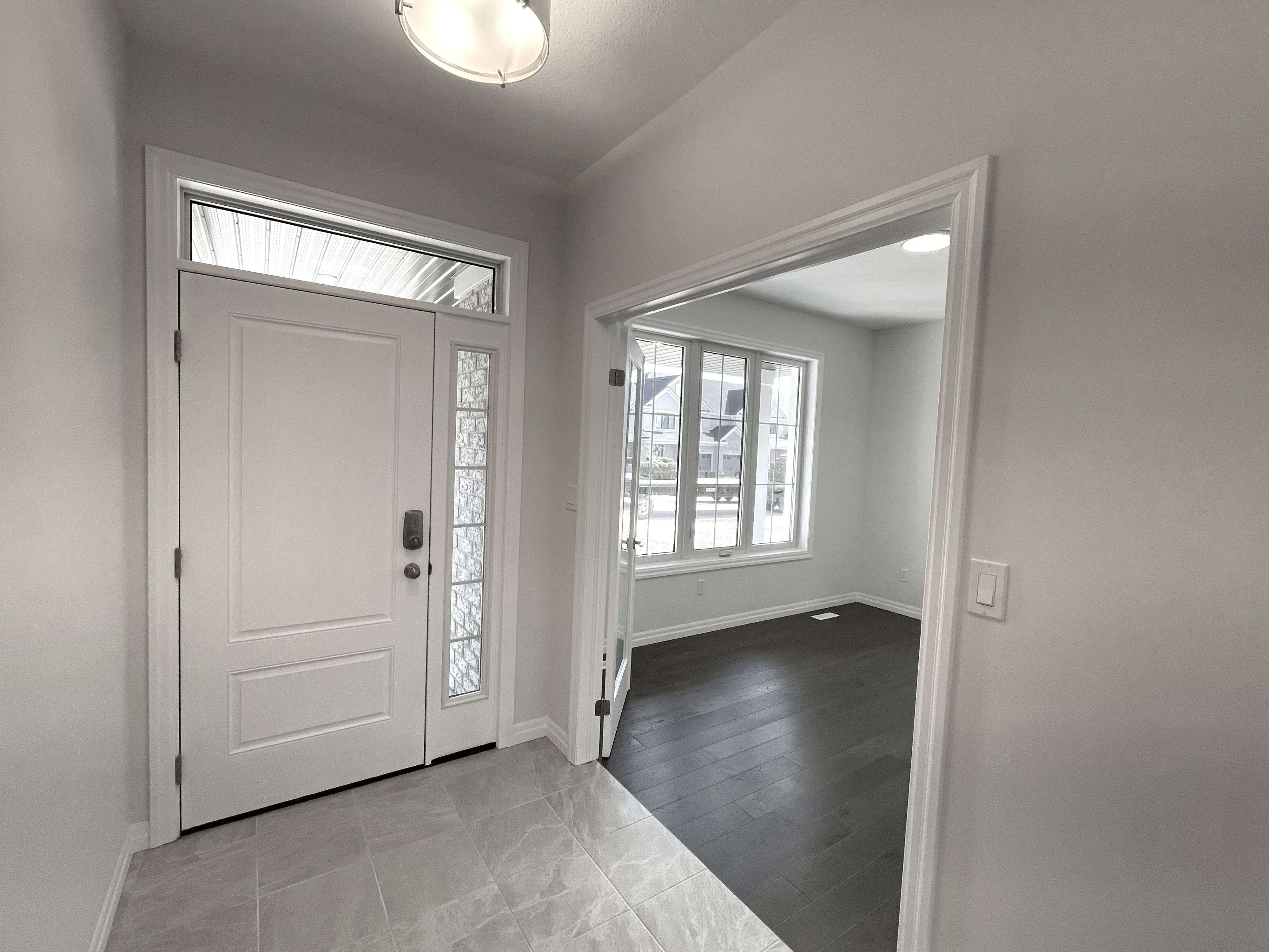 Tillsonburg, ON N4G 0K8,45 Lark ST