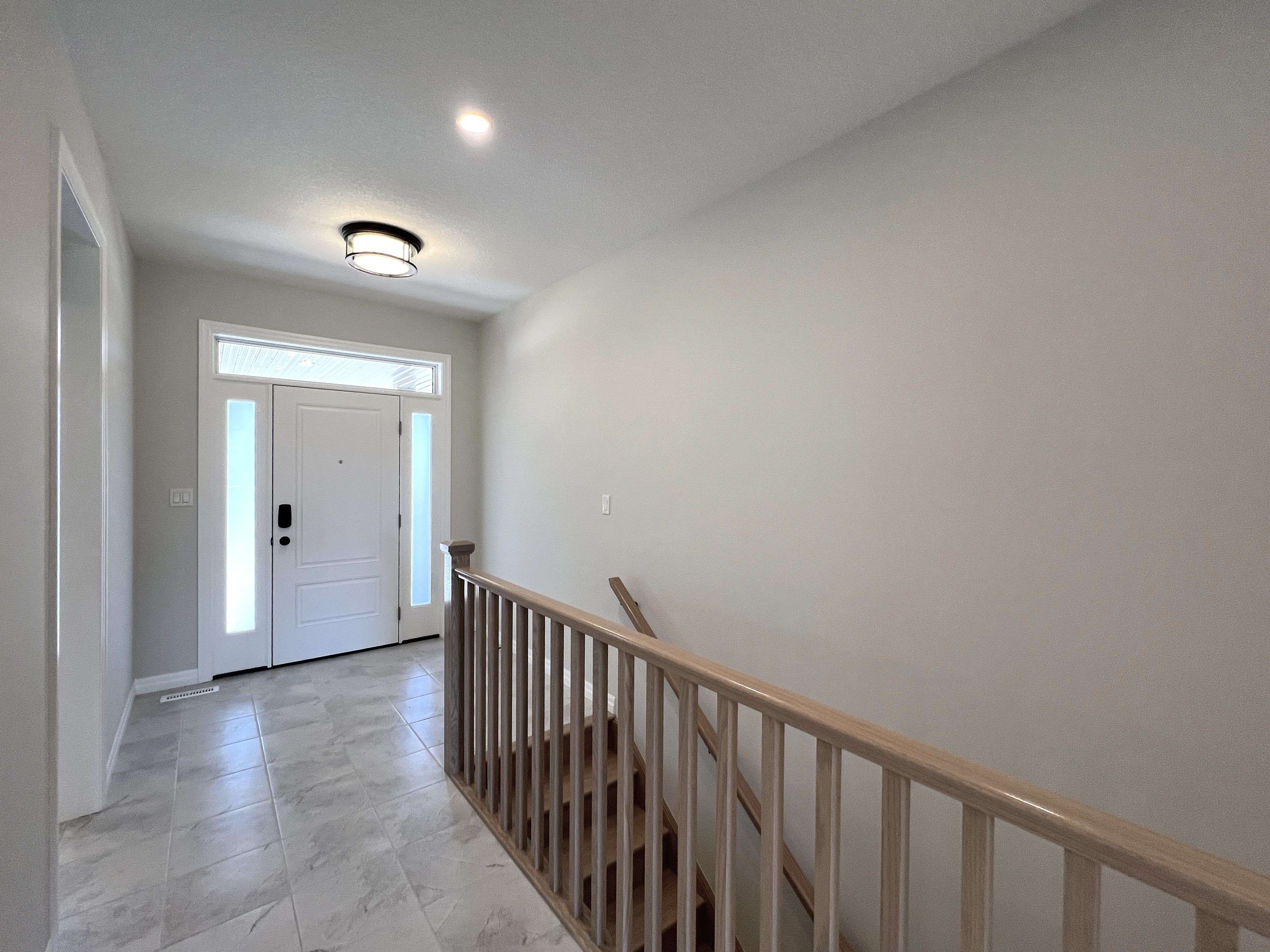 Tillsonburg, ON N4G 0K8,47 Lark ST