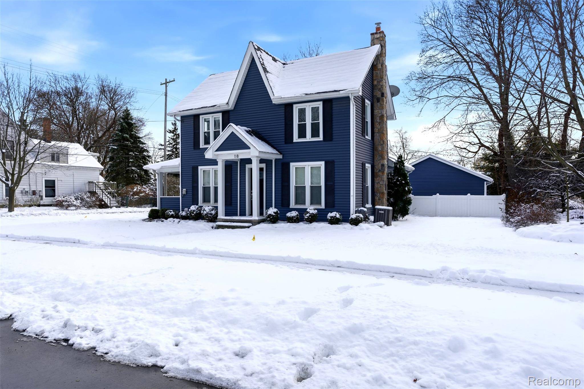 Oxford, MI 48371,18 Park ST