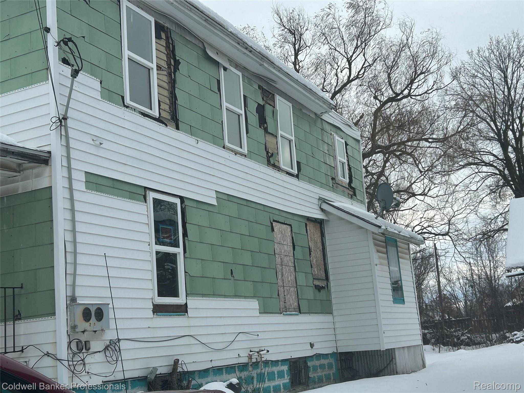 Flint, MI 48505,902 E Stewart AVE