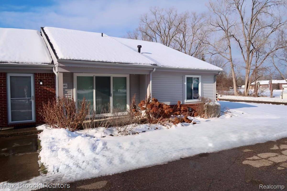 Grand Blanc, MI 48507,1045 Leisure DR