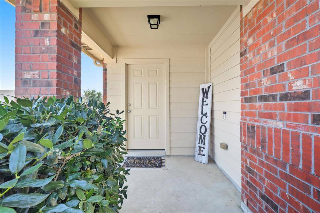 Fort Worth, TX 76052,1201 Roping Reins Way