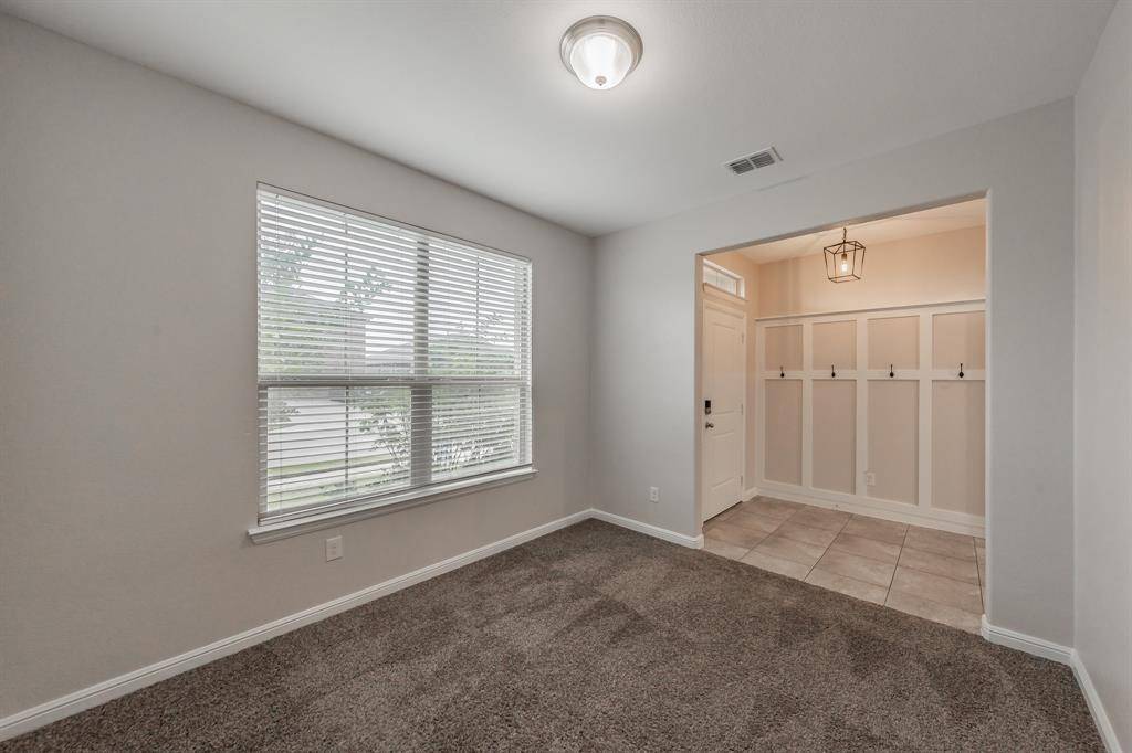 Fort Worth, TX 76247,913 Stamford Way