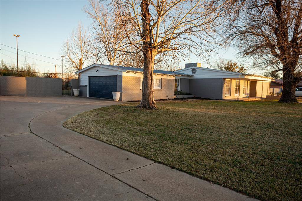 Baird, TX 79504,909 Cherry Street