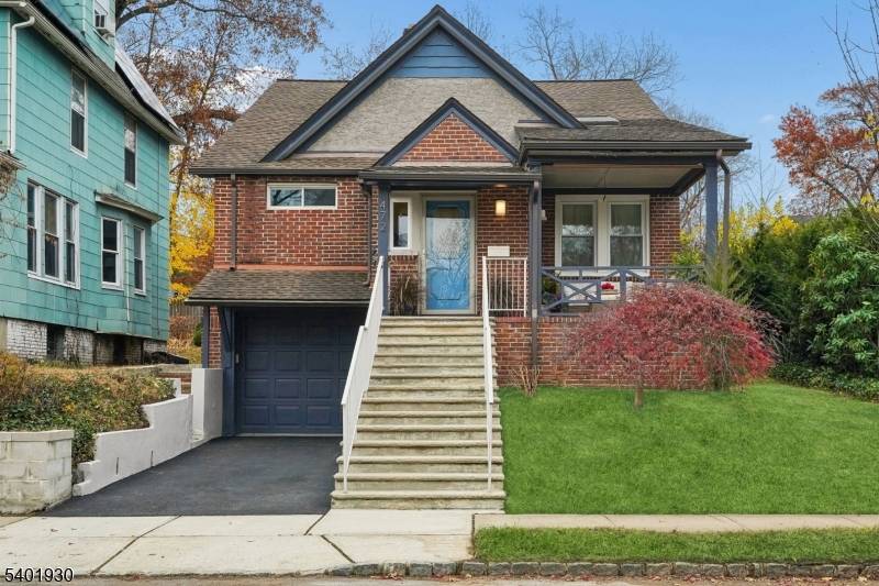 South Orange Village Twp., NJ 07079,472 Academy St