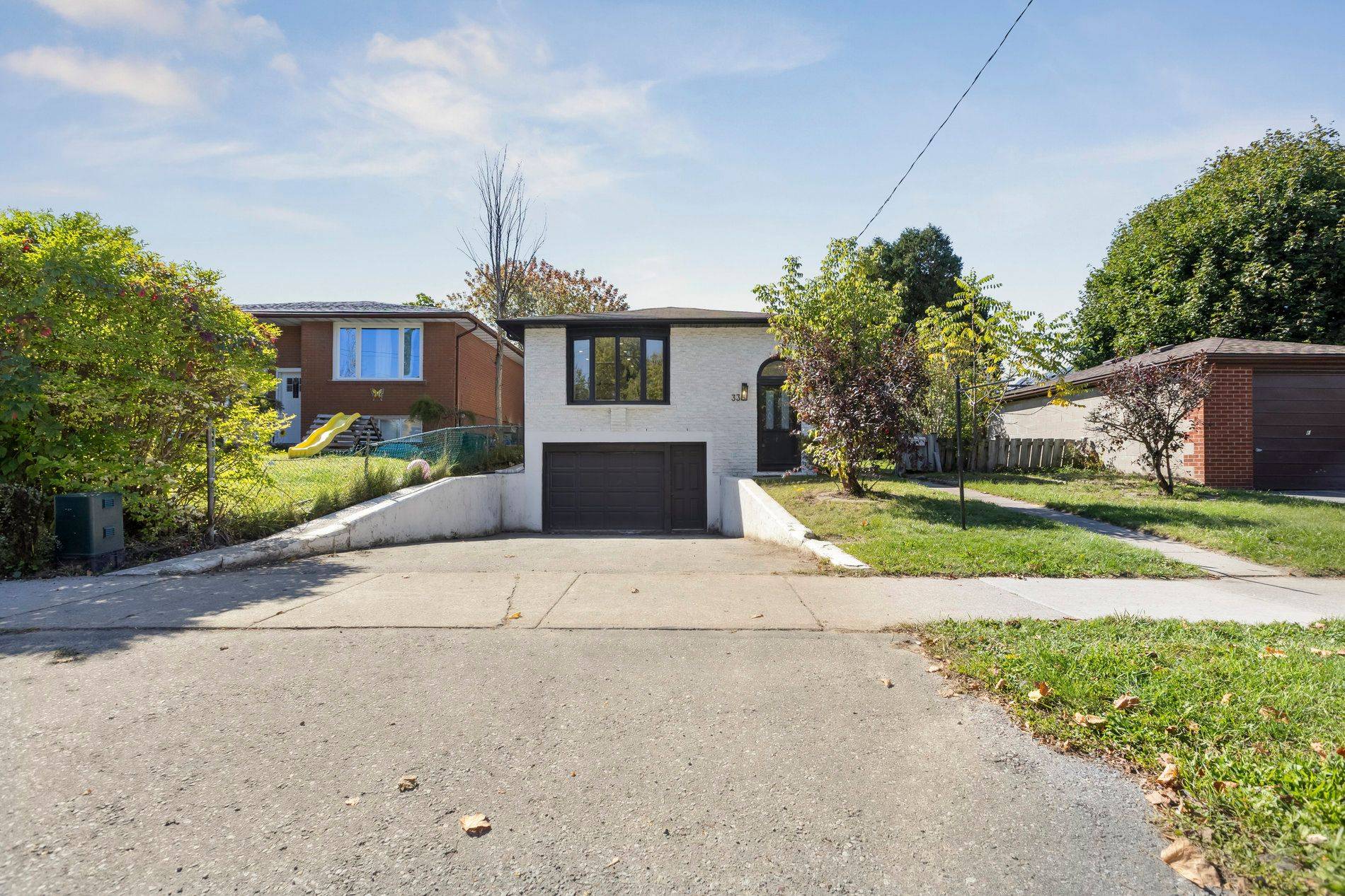 Kitchener, ON N2M 1M7,335 Belmont AVE W #Basement