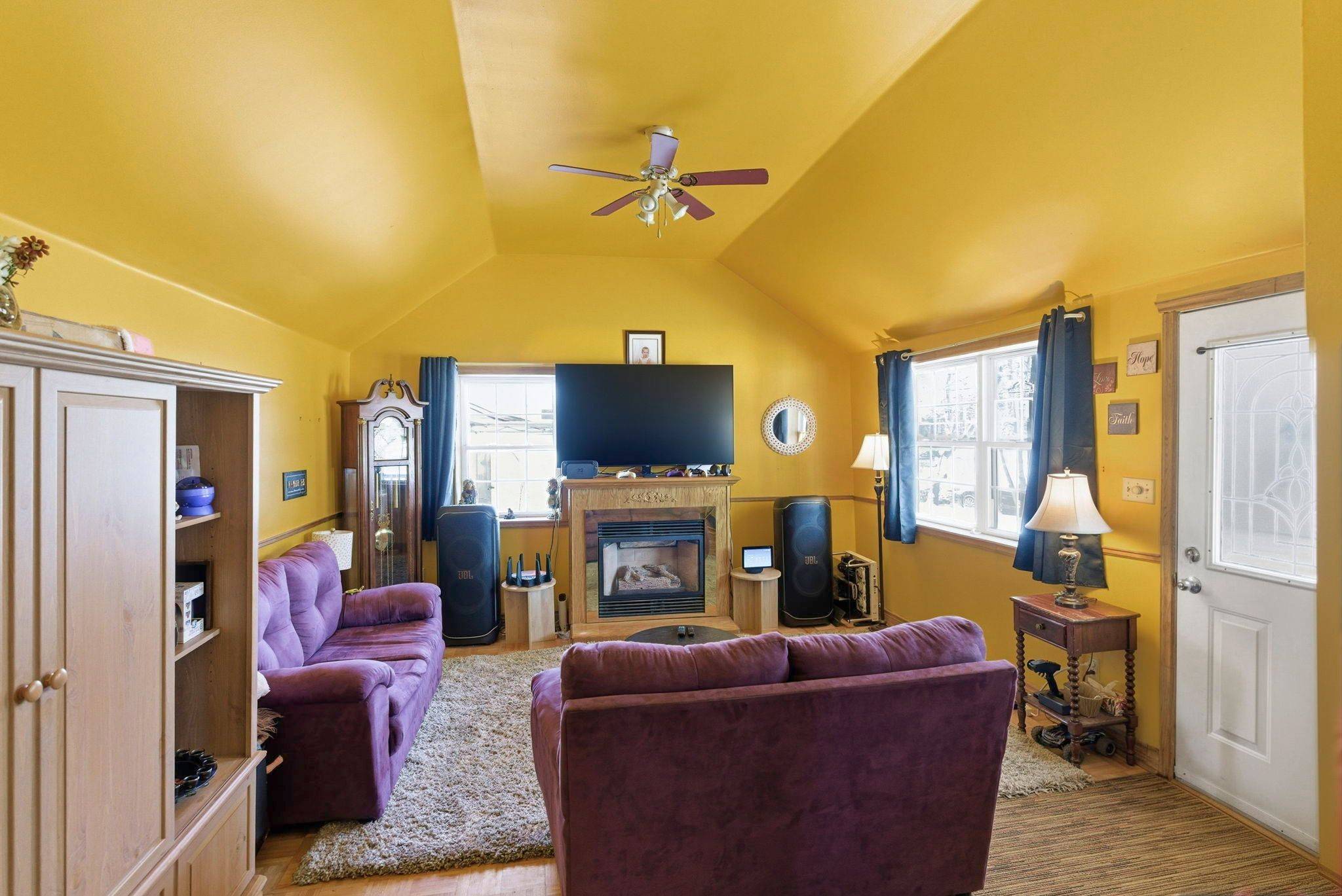 South Glengarry, ON K0C 1N0,163 Military RD N