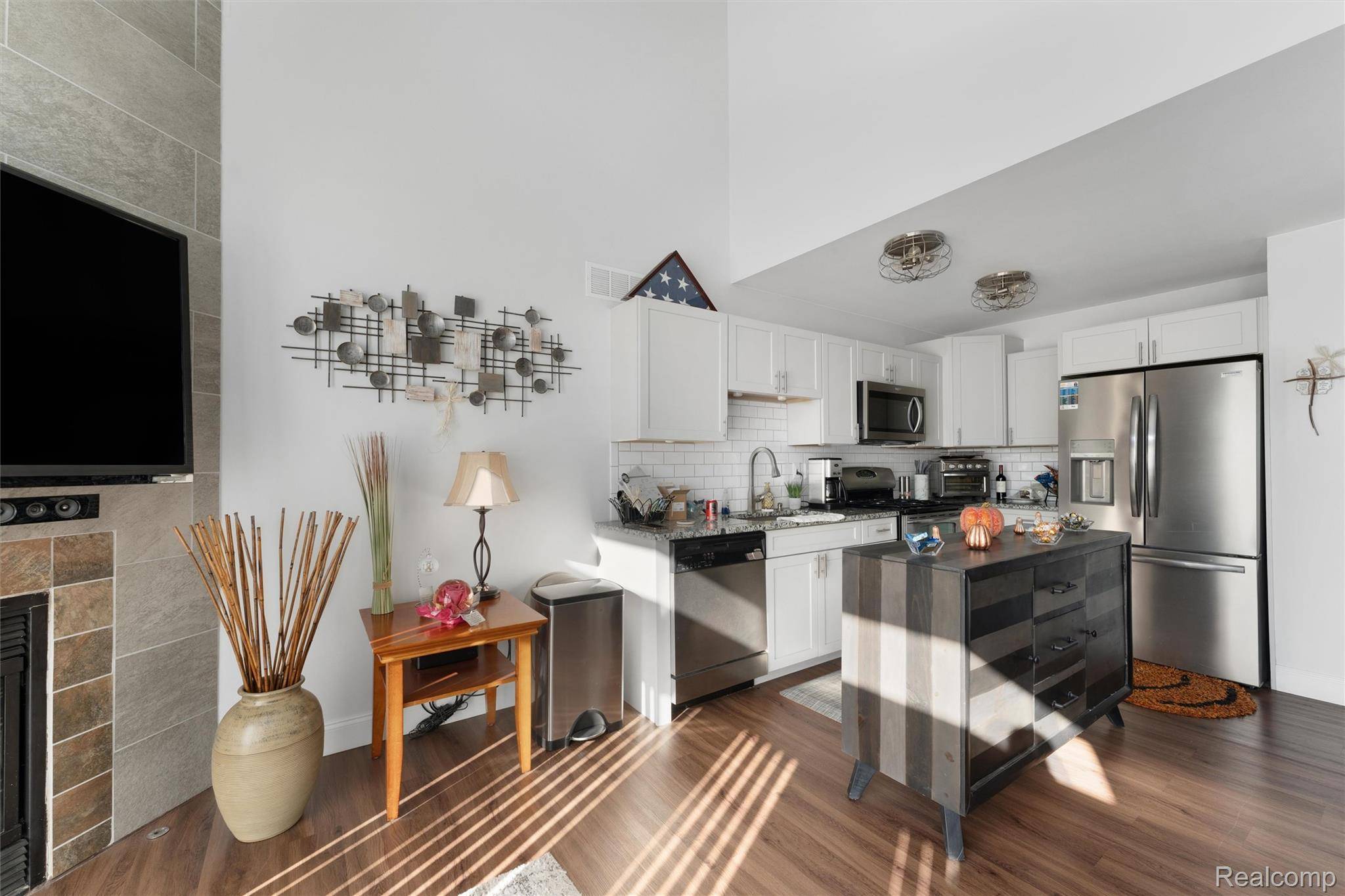 New Baltimore, MI 48047,35074 Windsor DR